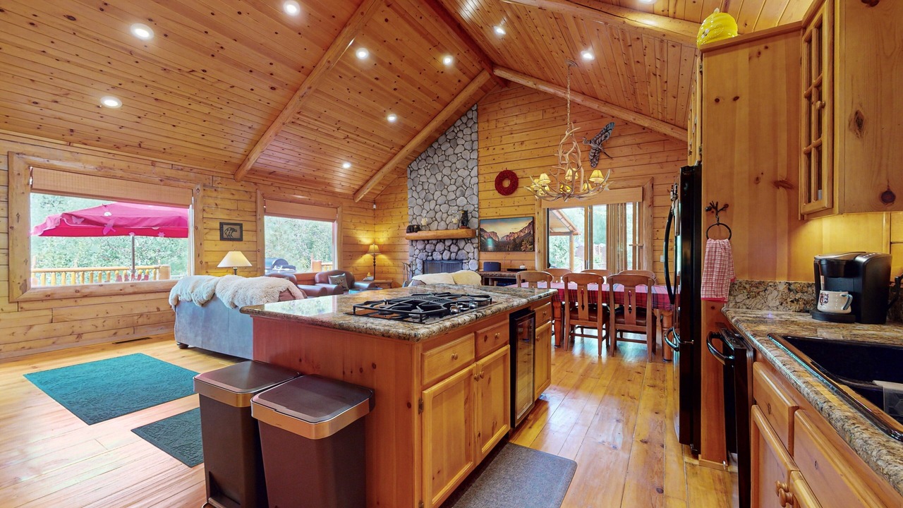 Photo of Outdoor in Upper Moonridge