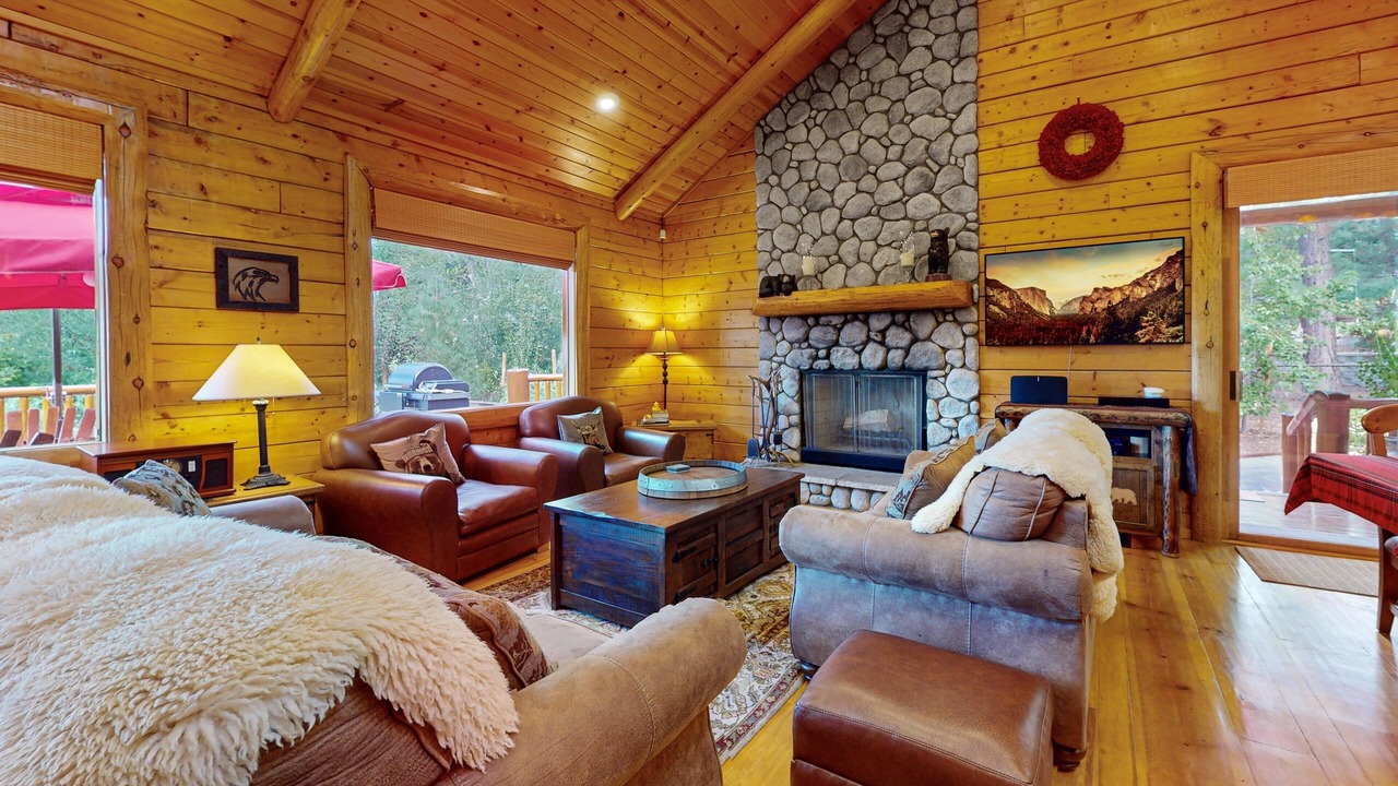 Photo of Livingroom in Upper Moonridge
