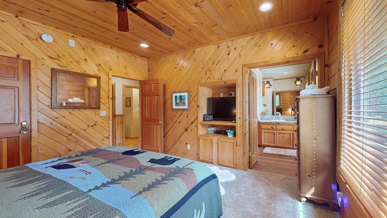 Photo of Outdoor in Upper Moonridge