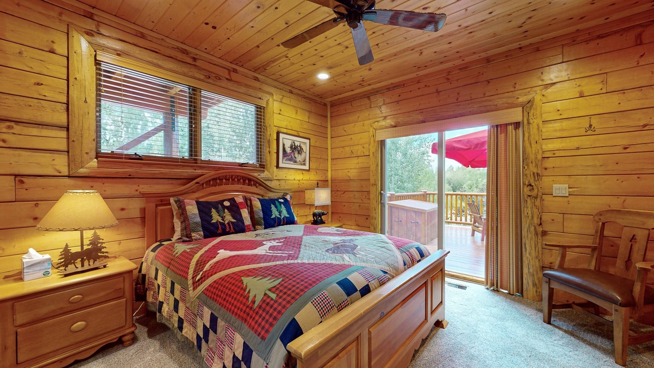 Photo of Outdoor in Upper Moonridge