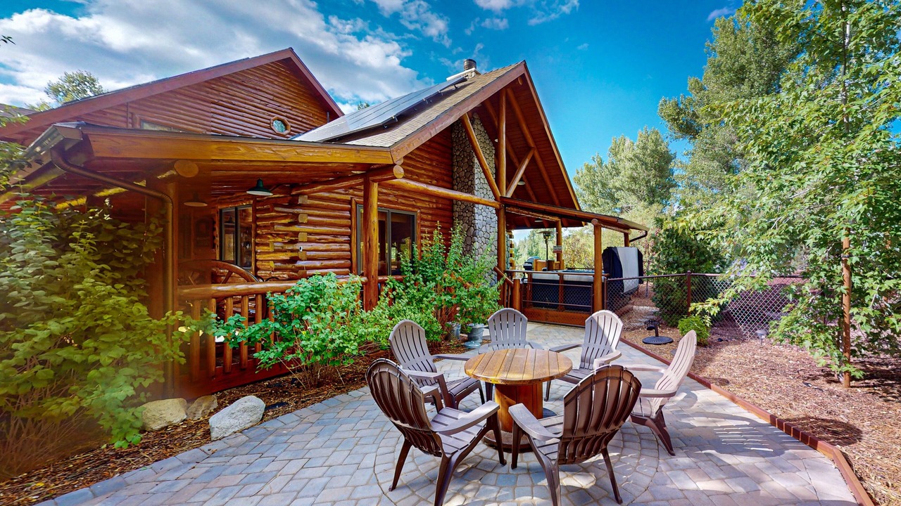 Photo of Outdoor in Upper Moonridge