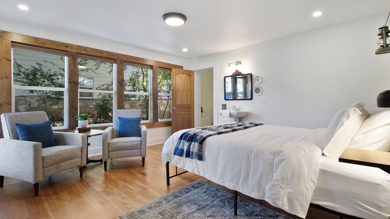 Photo of Bedroom in Cotter
