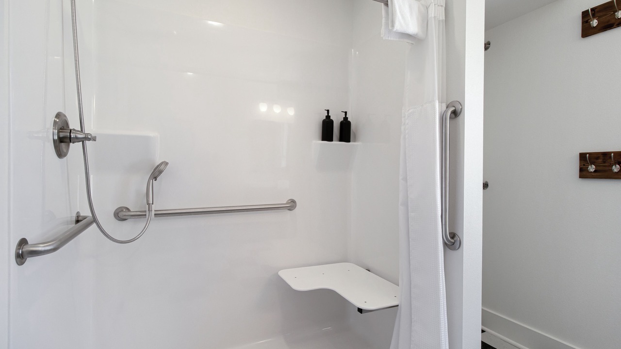 Photo of Bathroom in Cotter