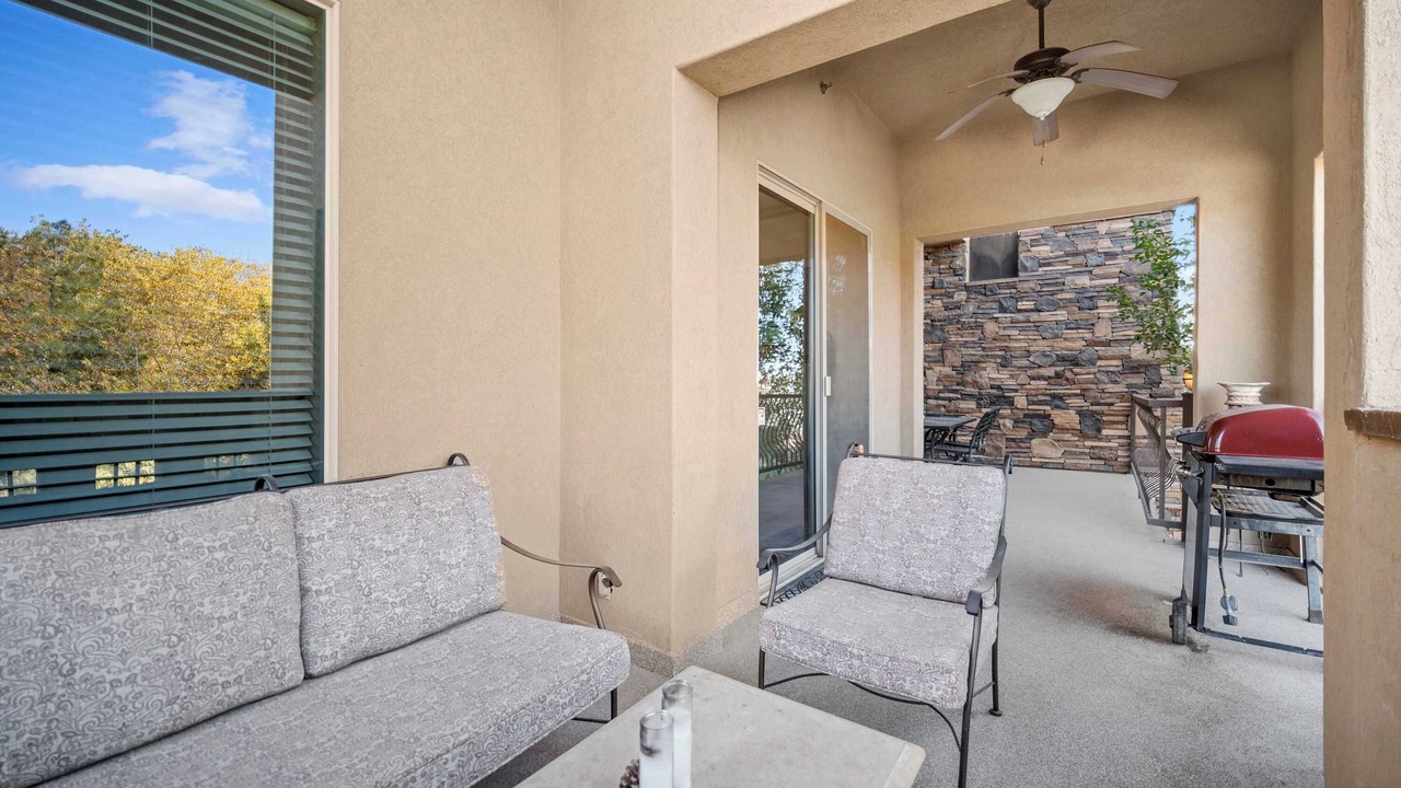 Photo of Outdoor in Hurricane