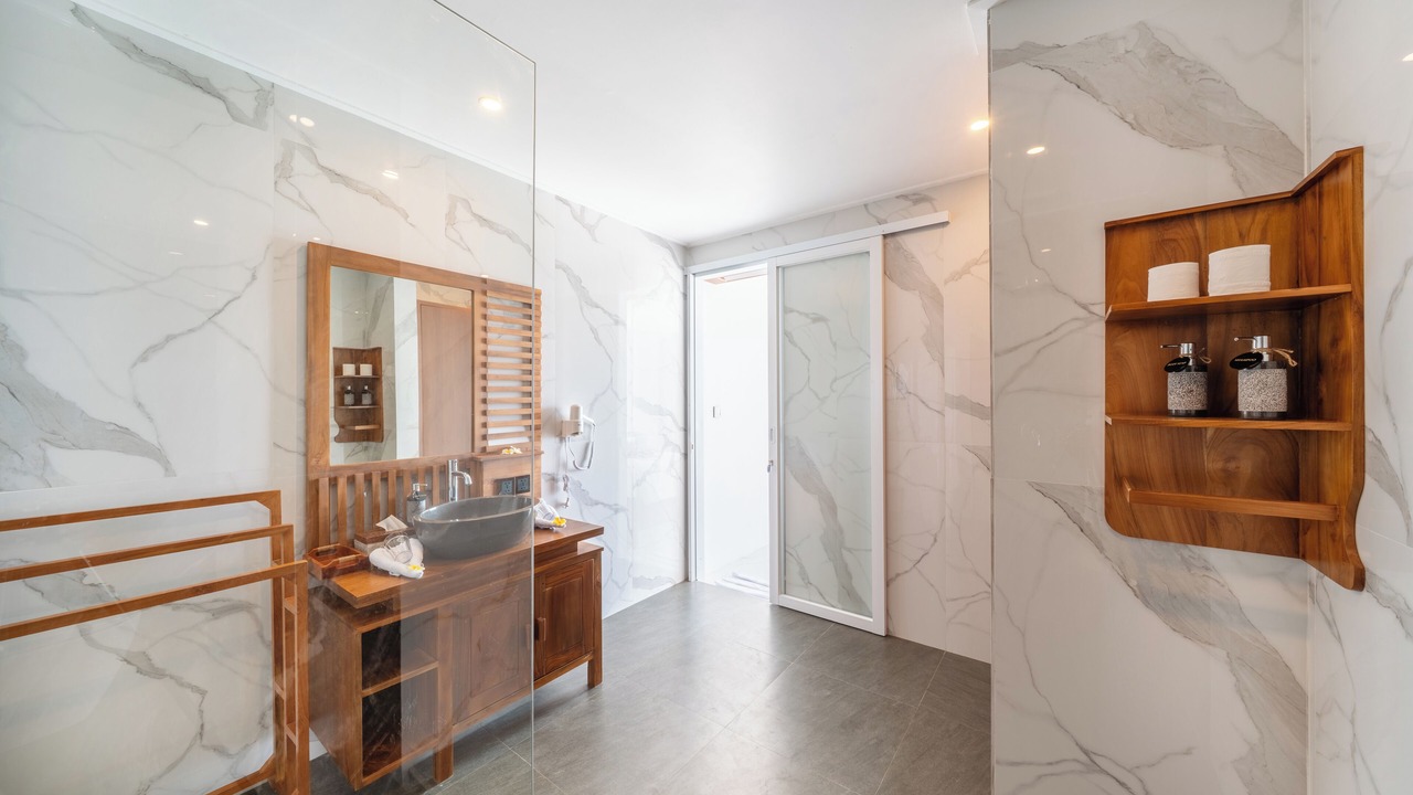 Photo of Others in Jungut Batu