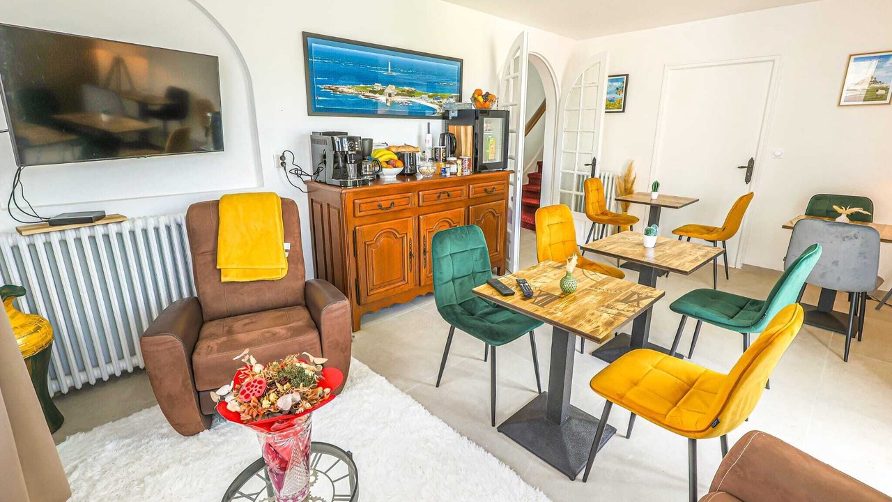 Photo of Others in Montebourg