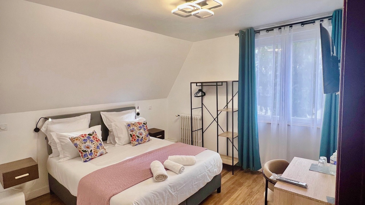 Photo of Others in Montebourg