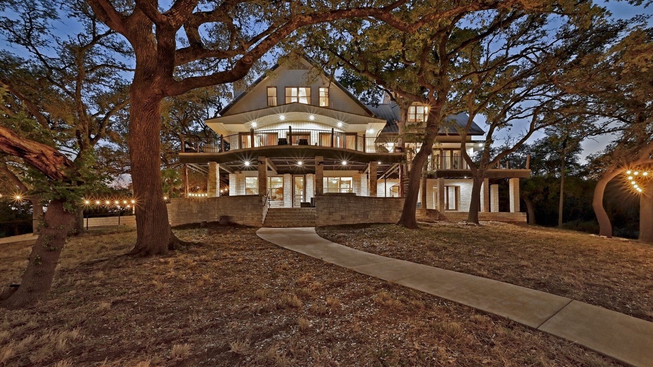 Photo of Outdoor in Circle J Ranch Lakeside