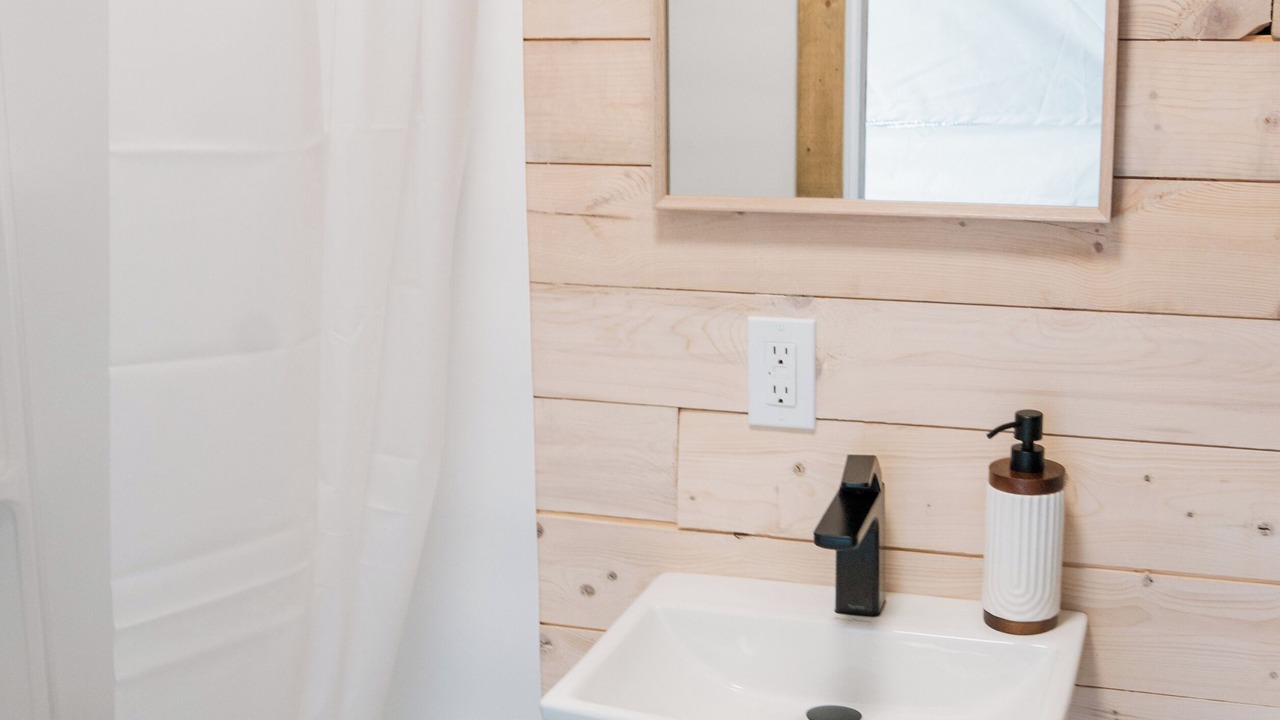 Photo of Bathroom in Bonne-Esperance