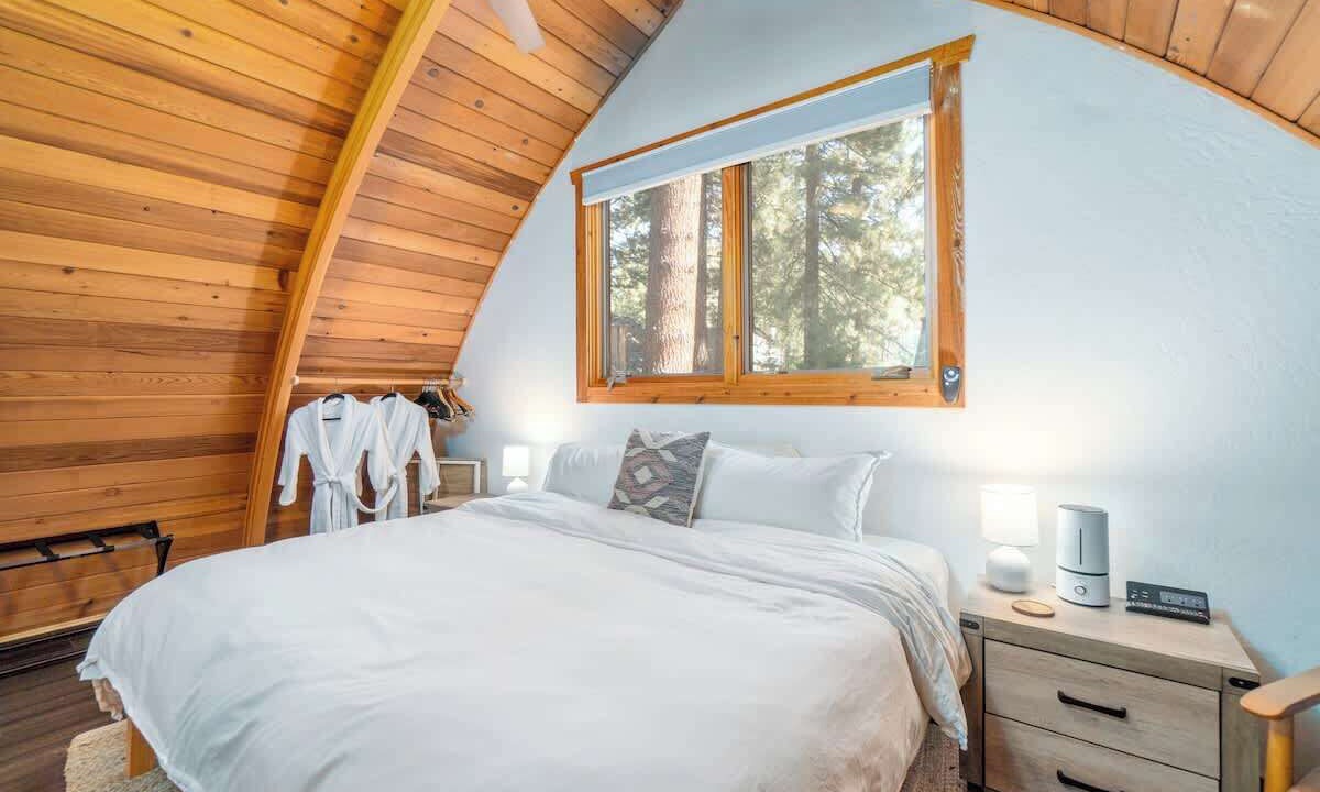 Photo of Bedroom in Incline Village