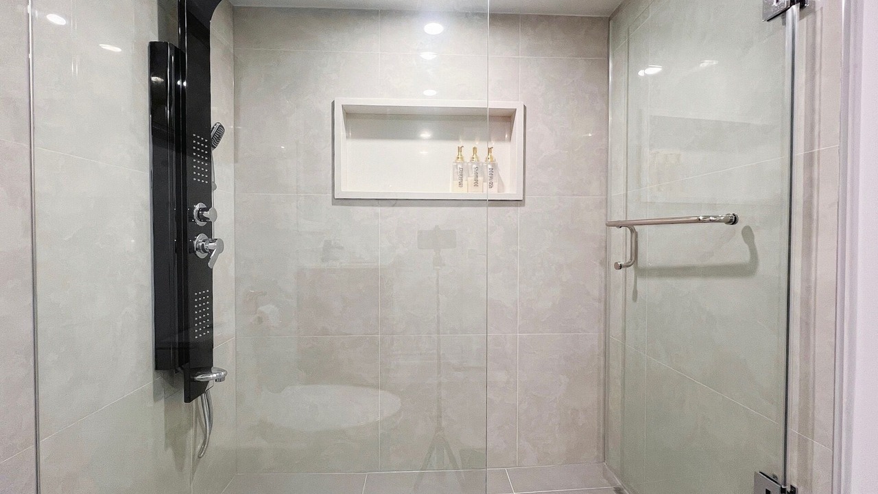 Photo of Bathroom in Clanton Park