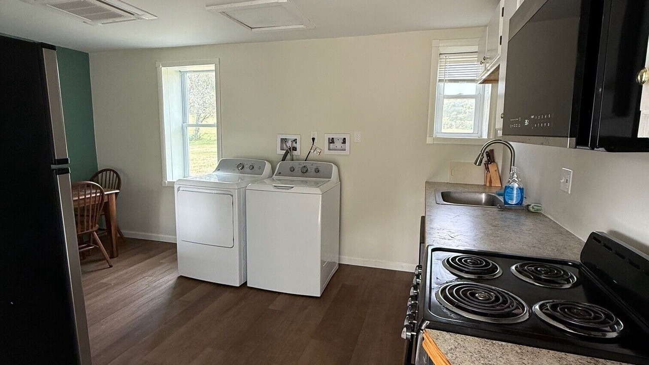 Photo of Bedroom in Fly Creek
