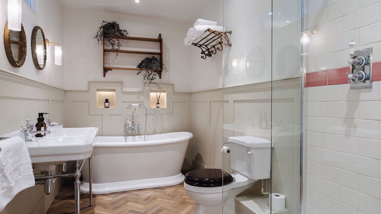 Photo of Bathroom in Grange Moor