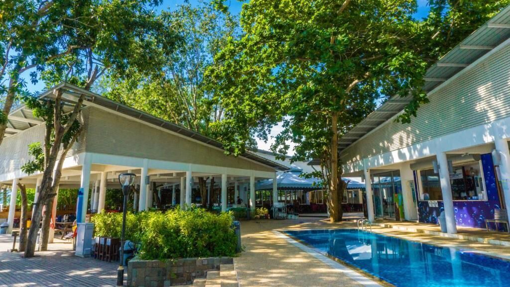 Photo of Outdoor in Pantai Barat Division