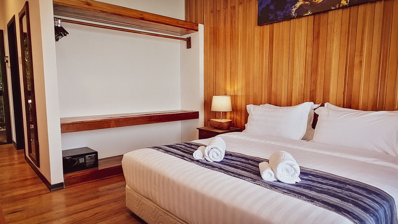 Photo of Patio Balcony in Pantai Barat Division