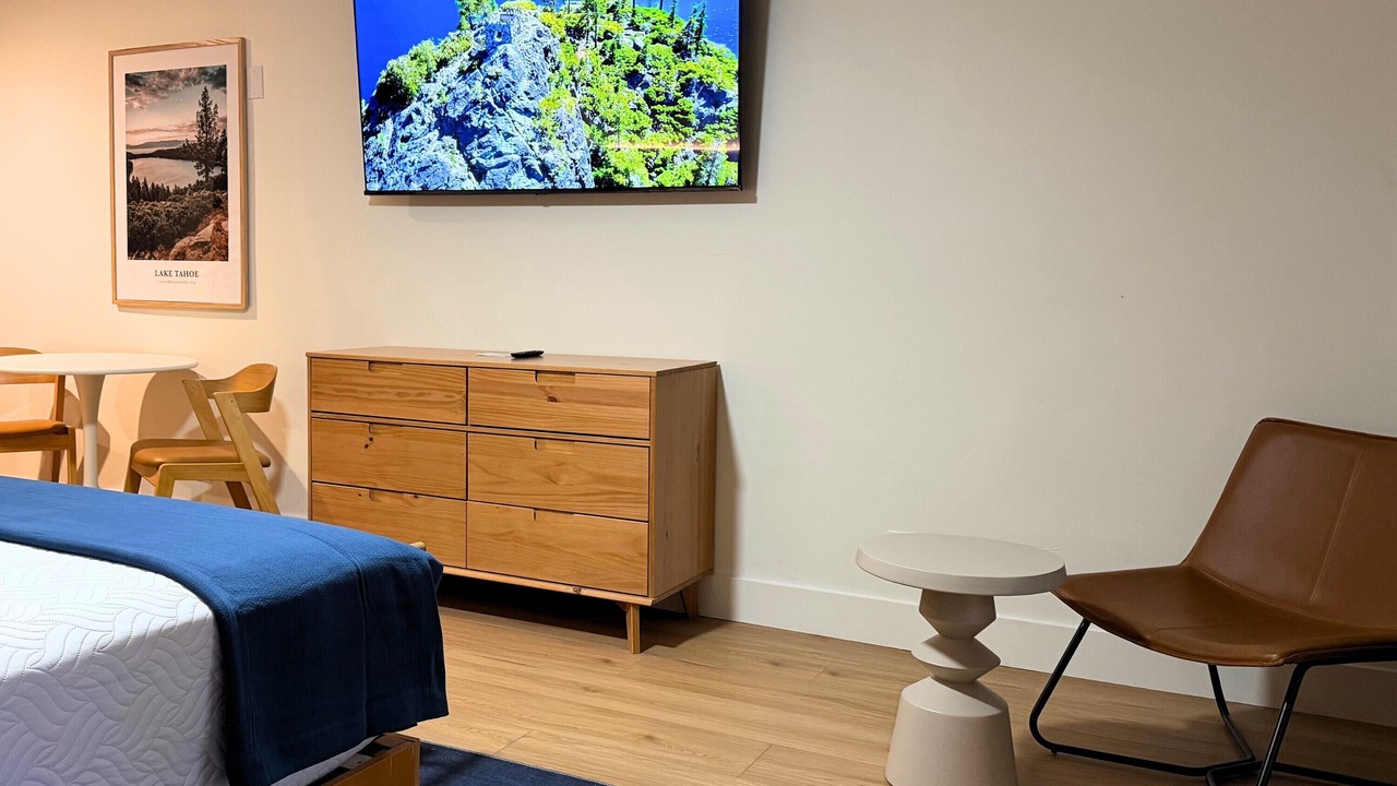 Photo of Bedroom in Lakeside Park