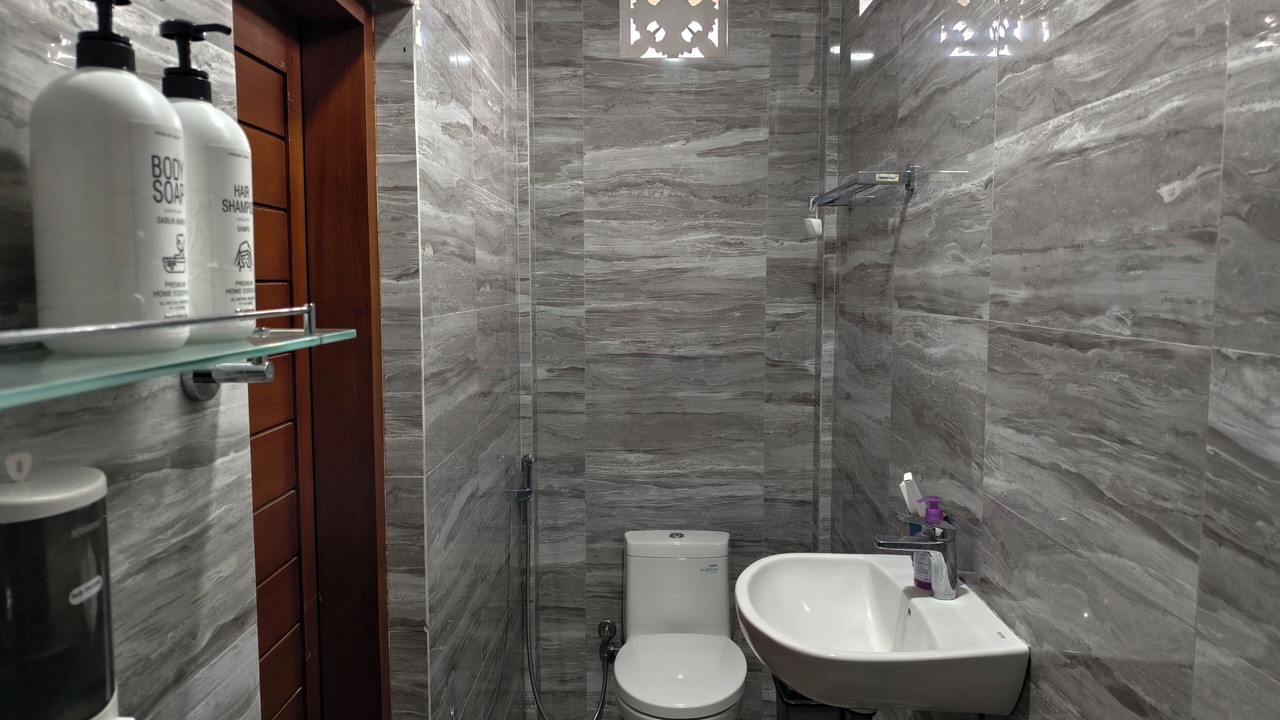 Photo of Bathroom in Celuk