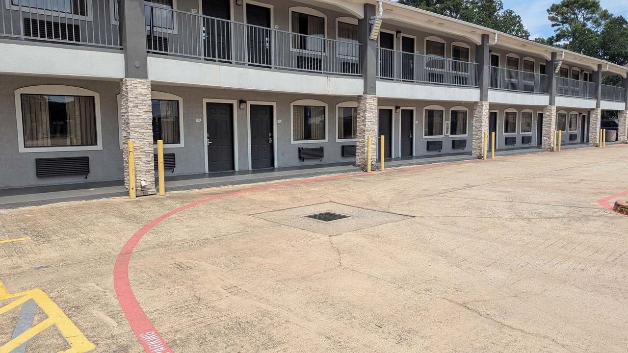 Photo of Outdoor in Barker
