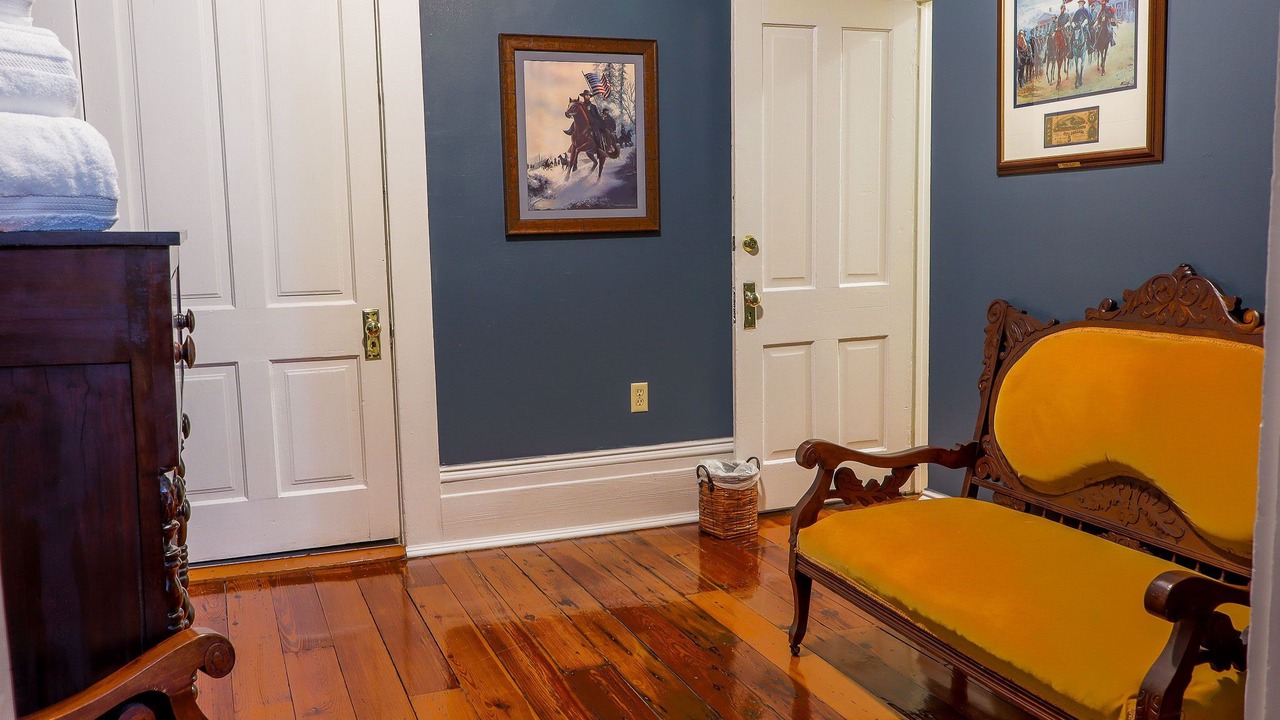 Photo of Bedroom in Vicksburg