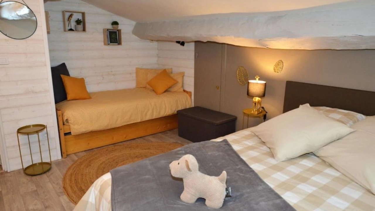 Photo of Outdoor in Corme-Royal