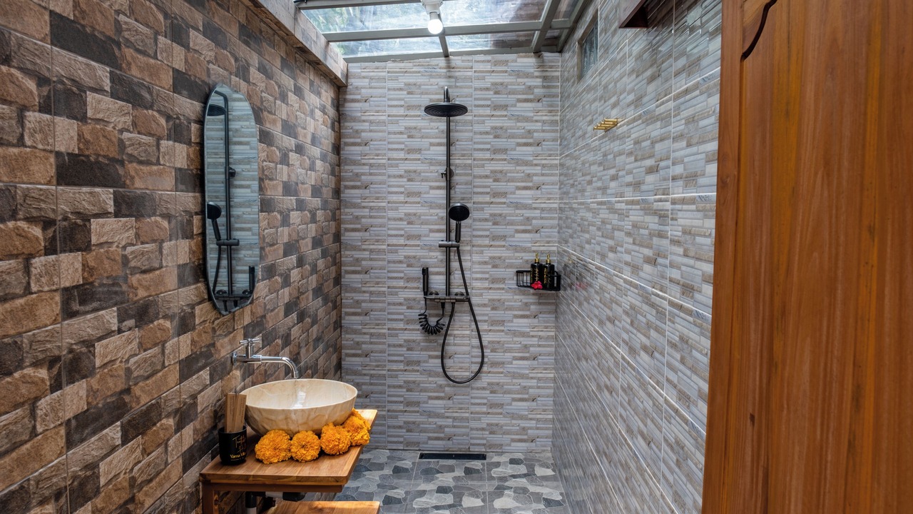Photo of Bathroom in Payangan