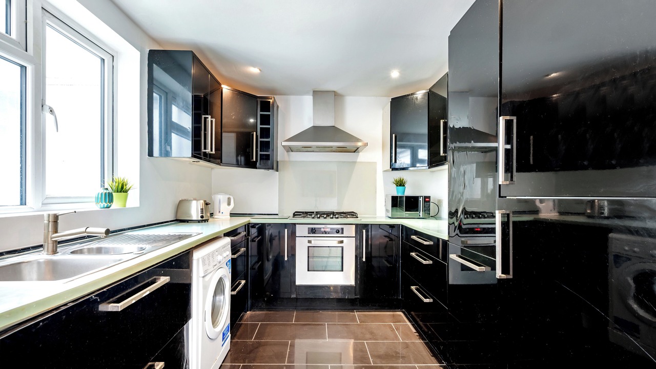 Photo of Kitchen in Thamesfield