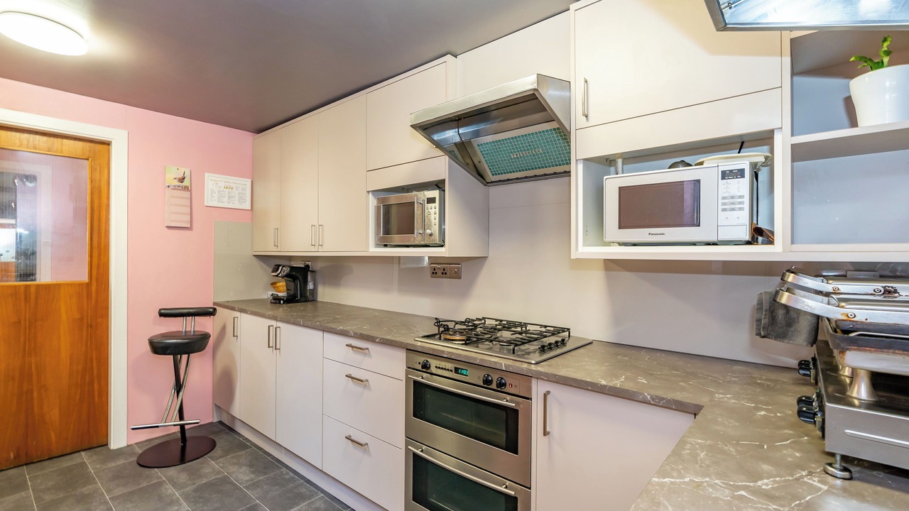 Photo of Others in Newington