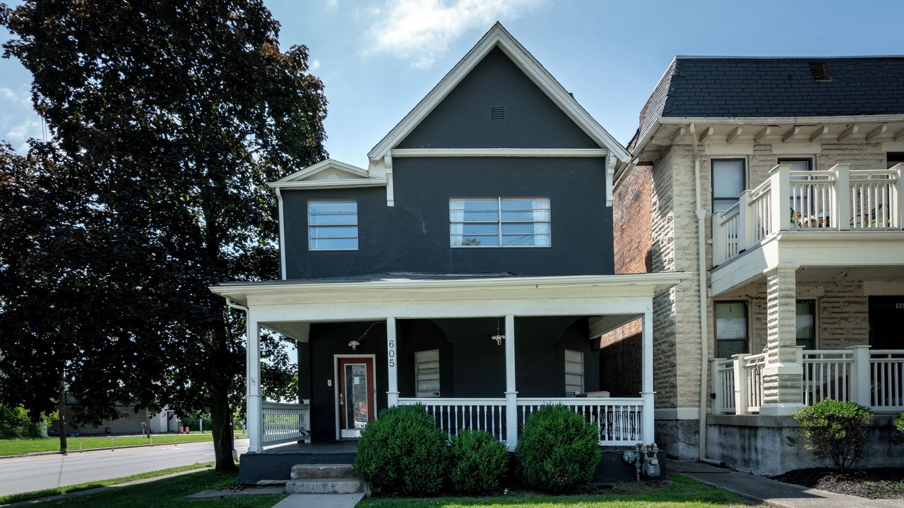 Photo of Outdoor in Victorian Village