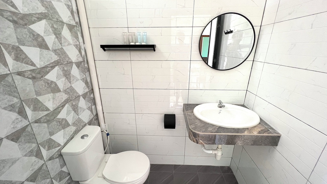 Photo of Others in Tekek