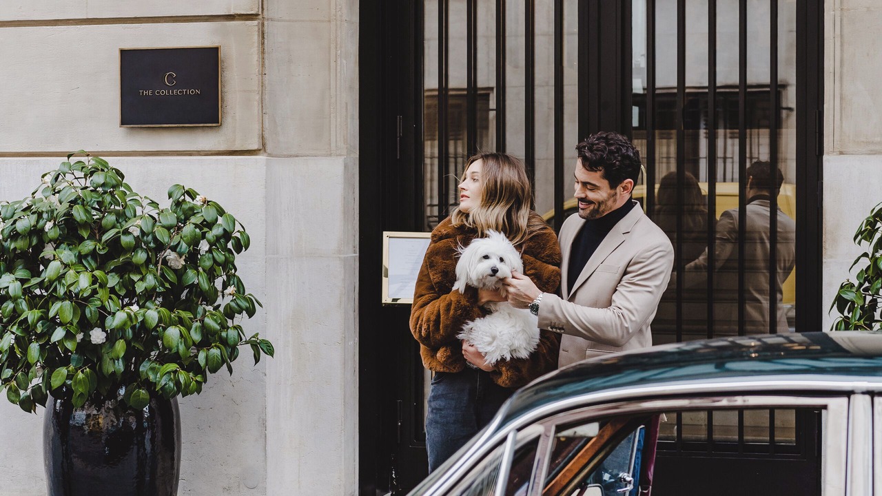 Photo of Outdoor in Champs-Elysees