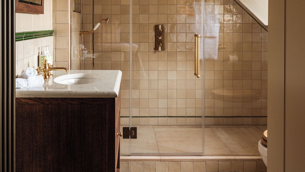 Photo of Bathroom in Tintern