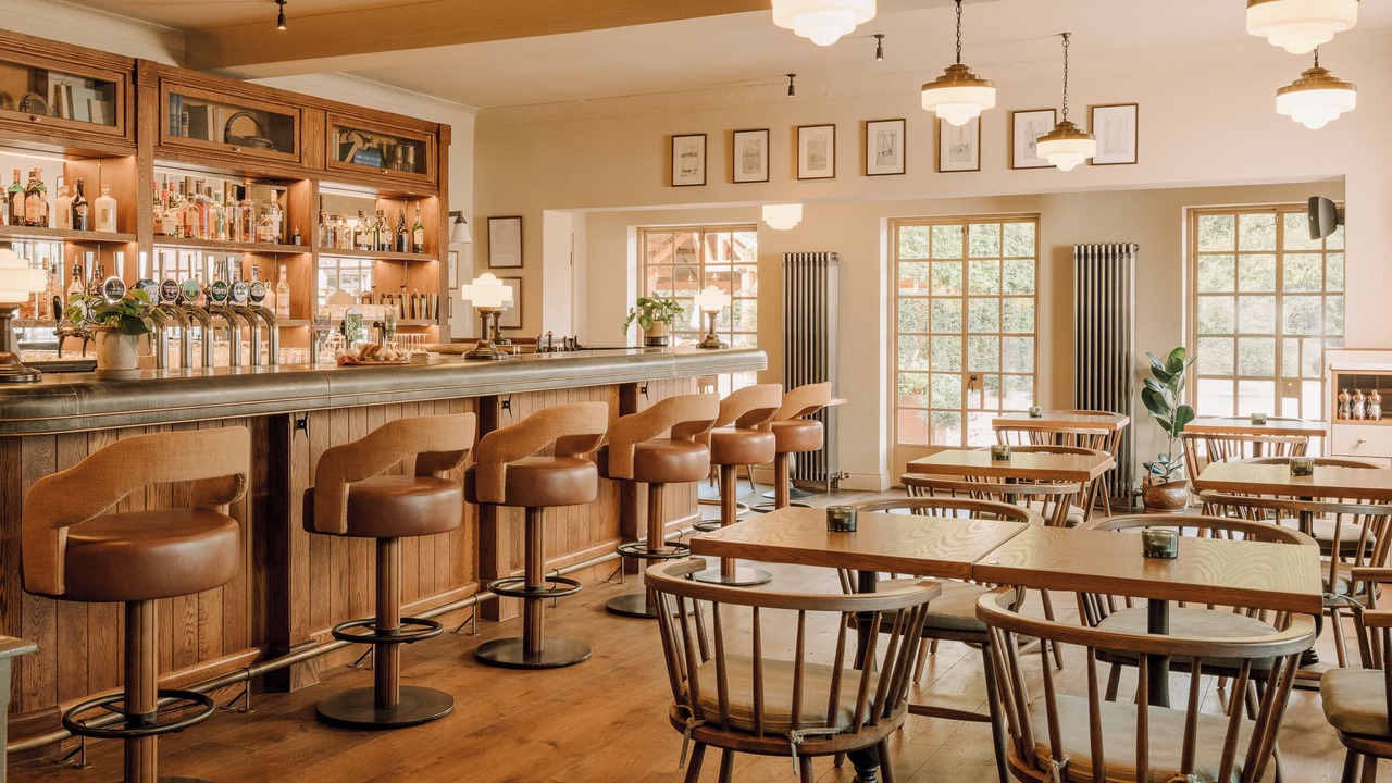 Photo of Others in Tintern