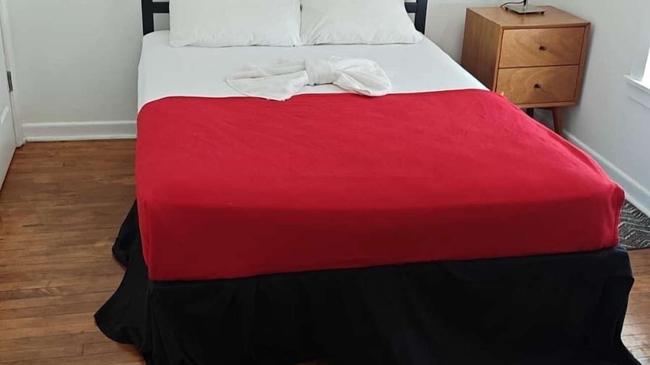 Photo of Bedroom in West Town