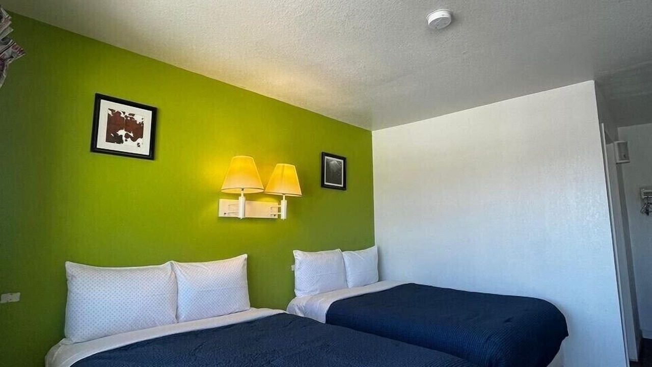Photo of Bedroom in Sweetwater
