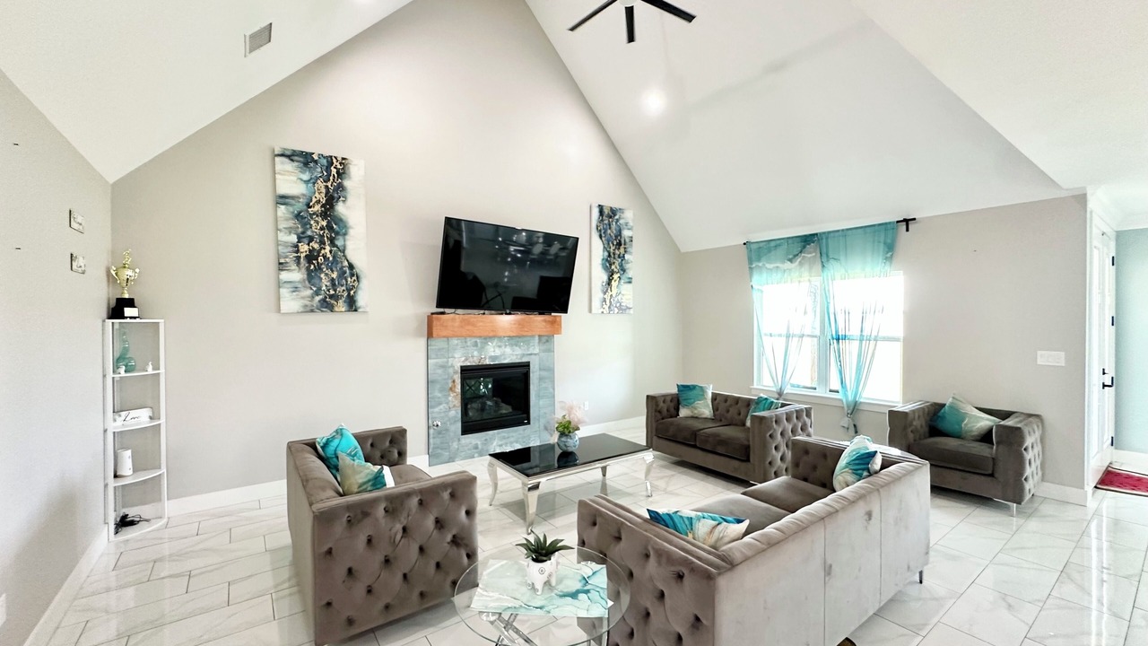 Photo of Livingroom in Del Valle