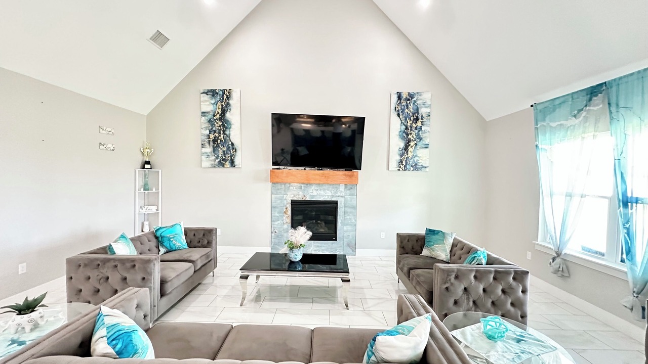 Photo of Livingroom in Del Valle