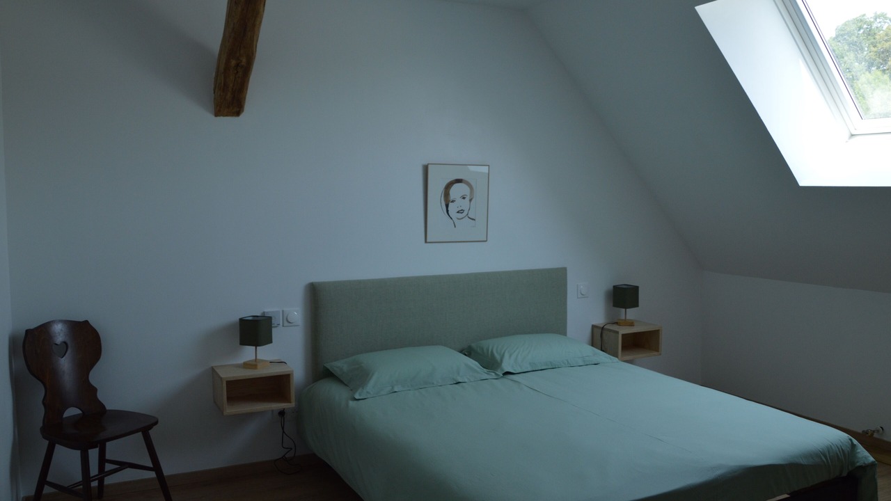 Photo of Bedroom in Digny
