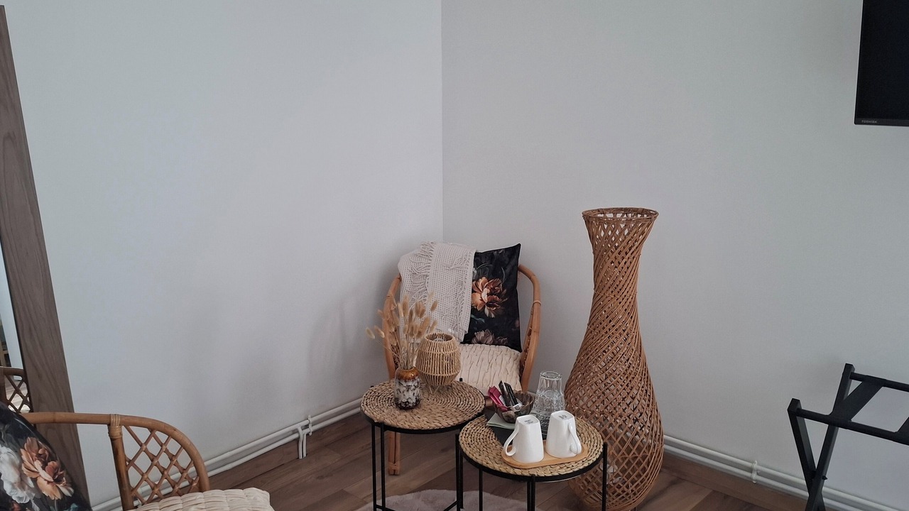 Photo of Others in Le Val-Saint-Pere