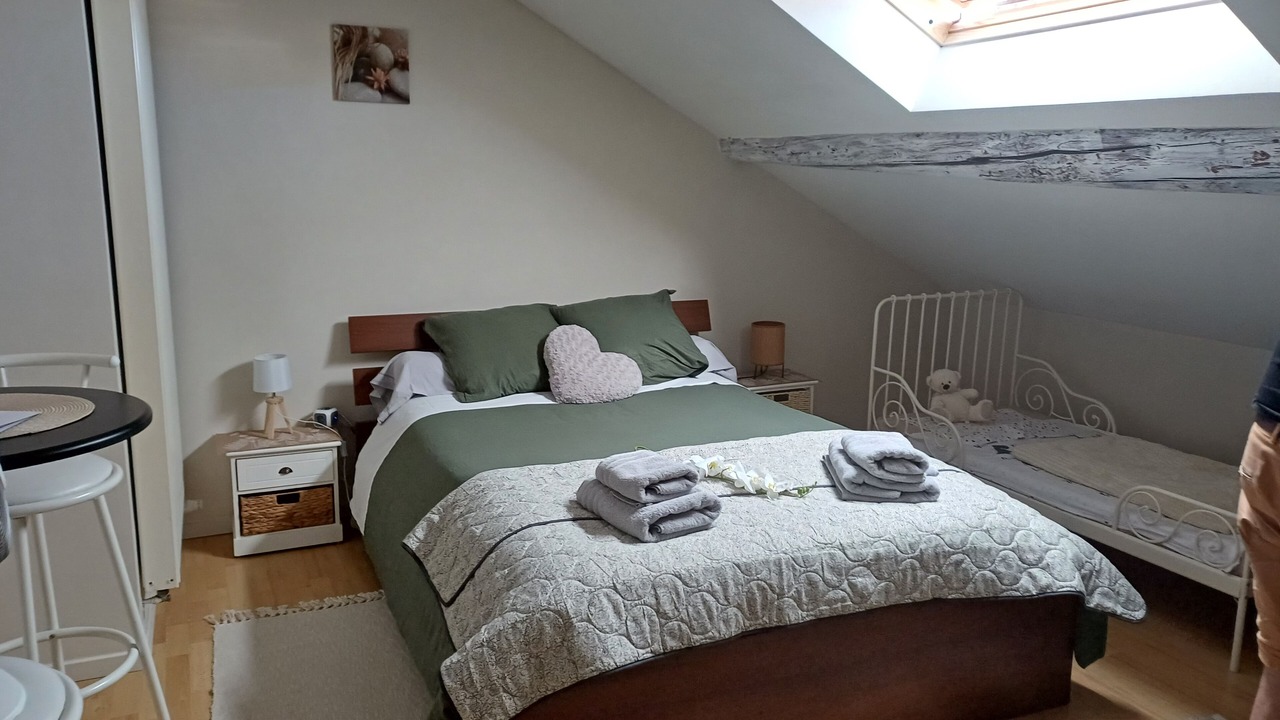 Photo of Bedroom in Terville