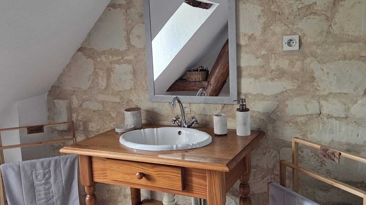 Photo of Bathroom in Gennes-Val-de-Loire