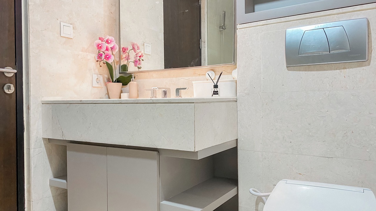 Photo of Bathroom in Semanggi