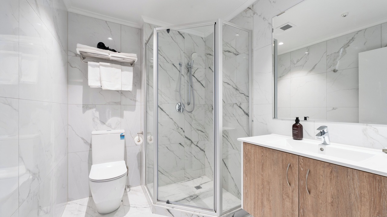 Photo of Others in Albany