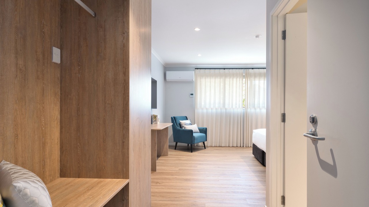 Photo of Others in Albany