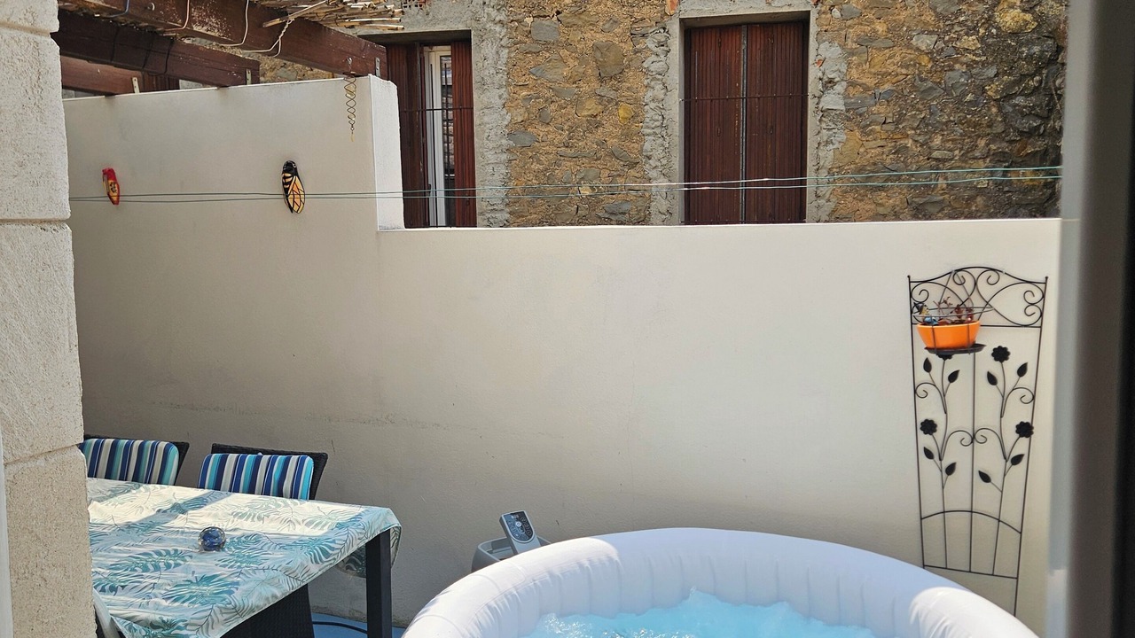 Photo of Bedroom in Lezignan-Corbieres