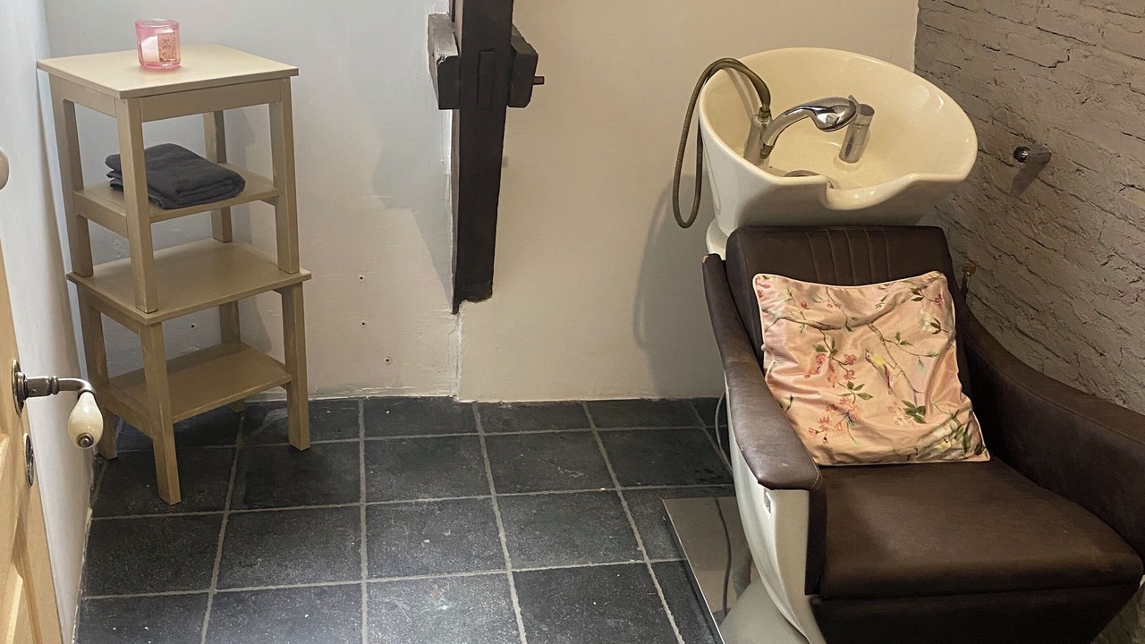Photo of Bathroom in Saint-Cyr-en-Pail