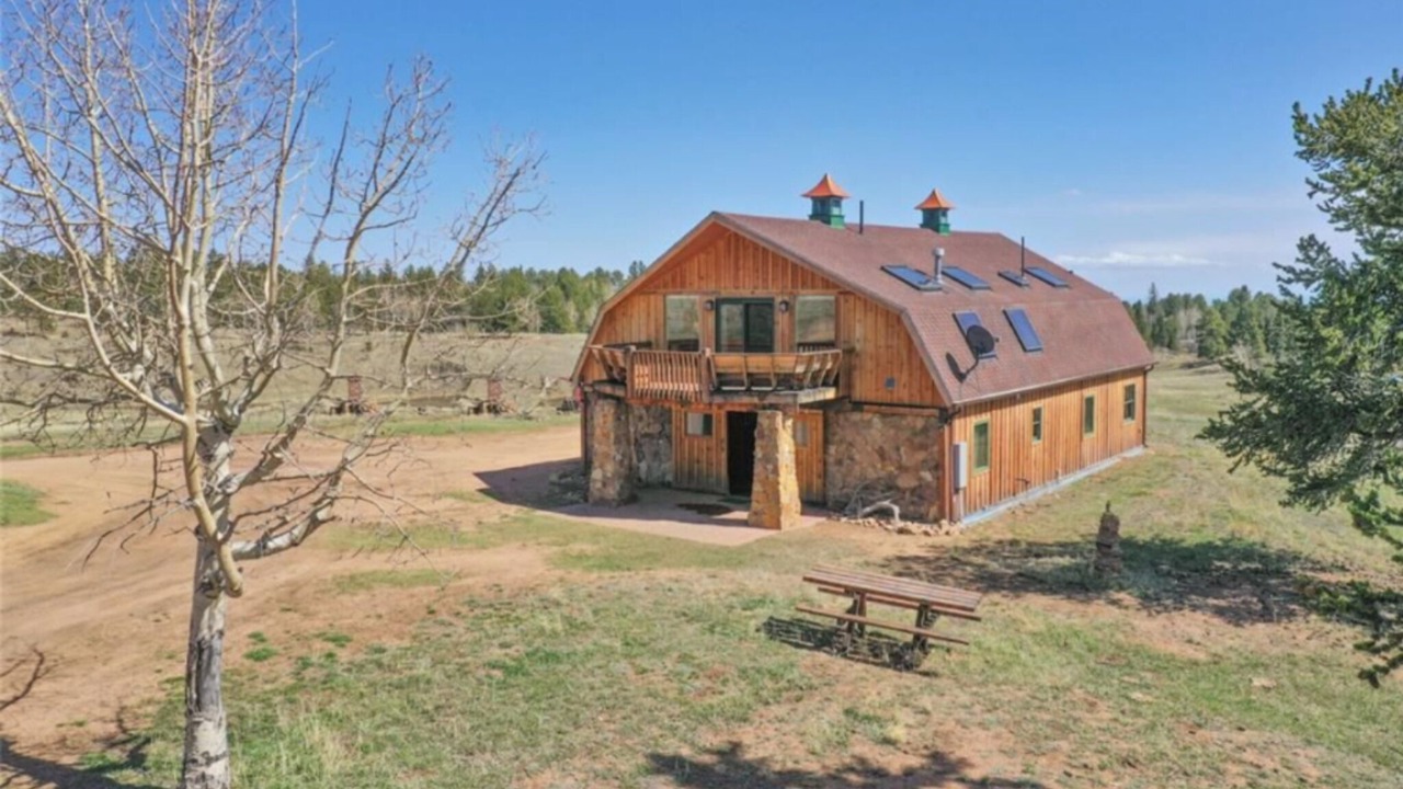Photo of Outdoor in Victor