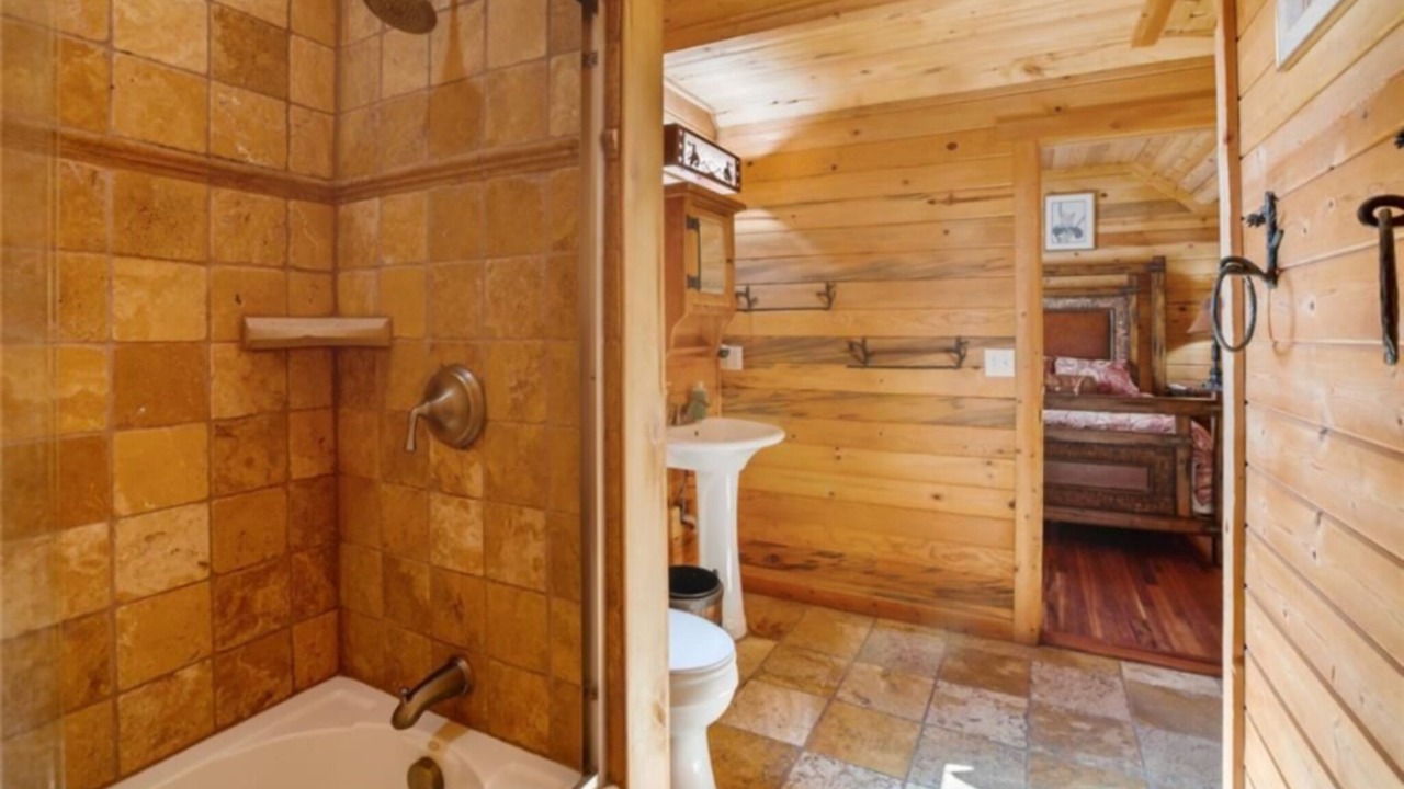 Photo of Bathroom in Victor