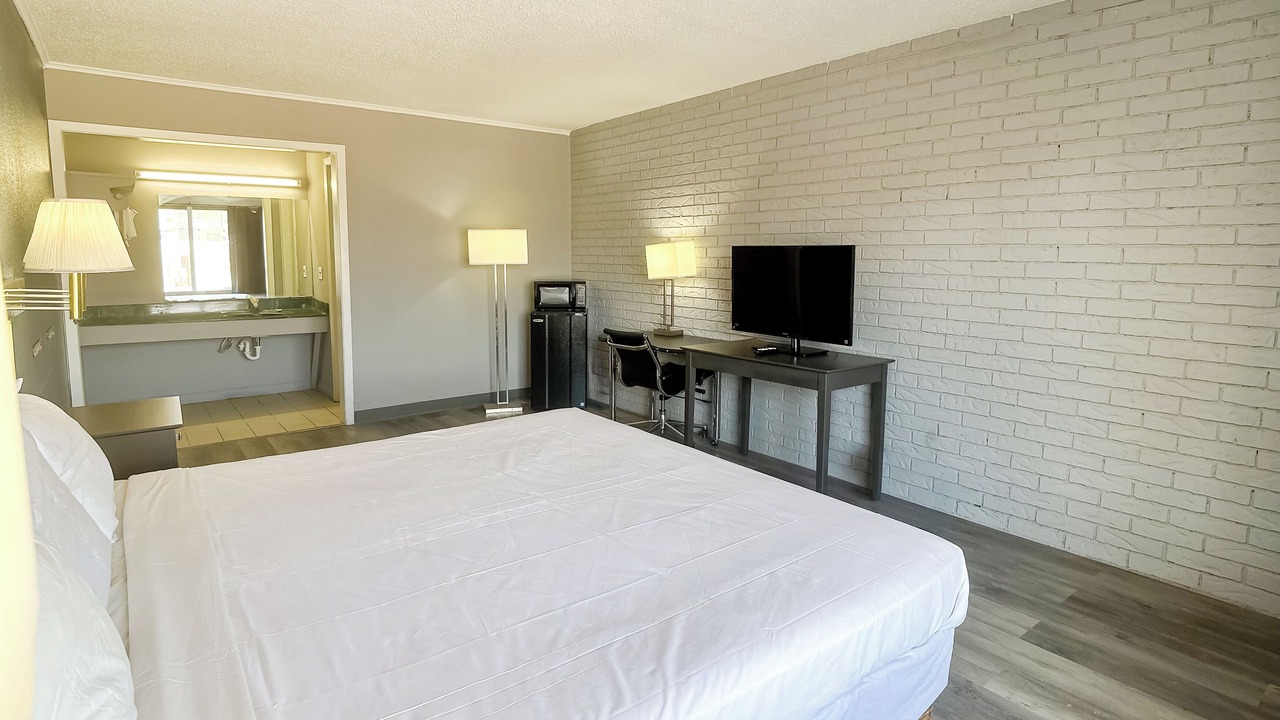 Photo of Bedroom in Forrest City