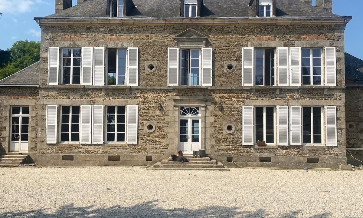 Photo of Outdoor in Saint-Cyr-en-Pail