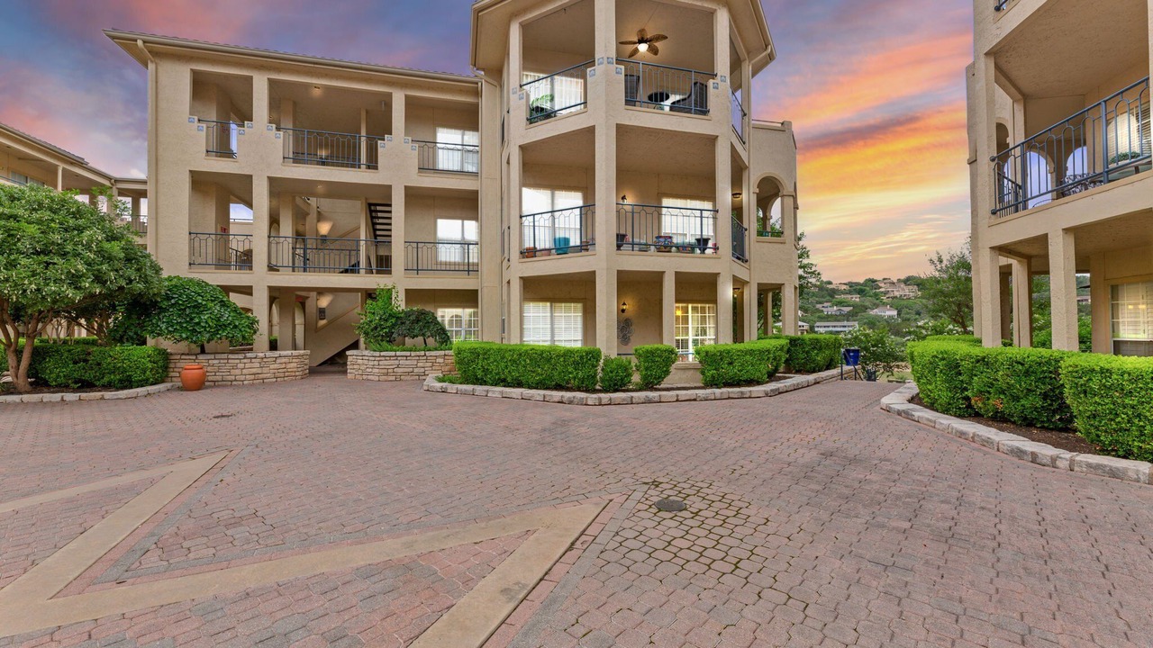 Photo of Outdoor in Highland Lake Estates